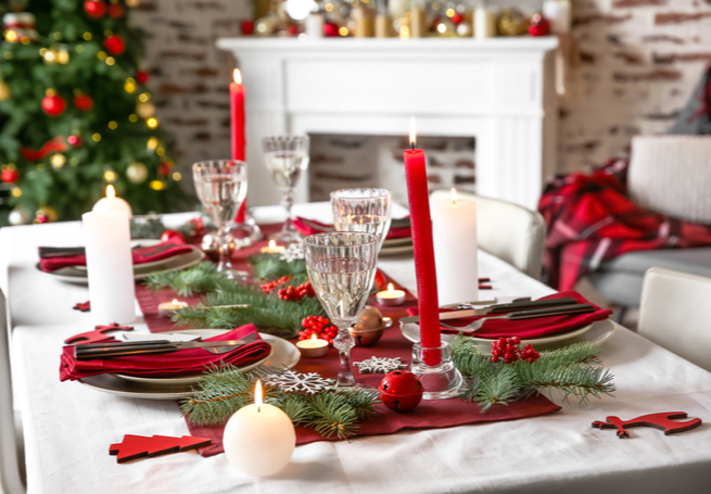 Como deixar a mesa de Natal decorada