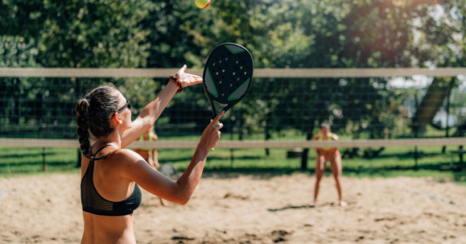 Beach tennis: benefícios de praticar o esporte